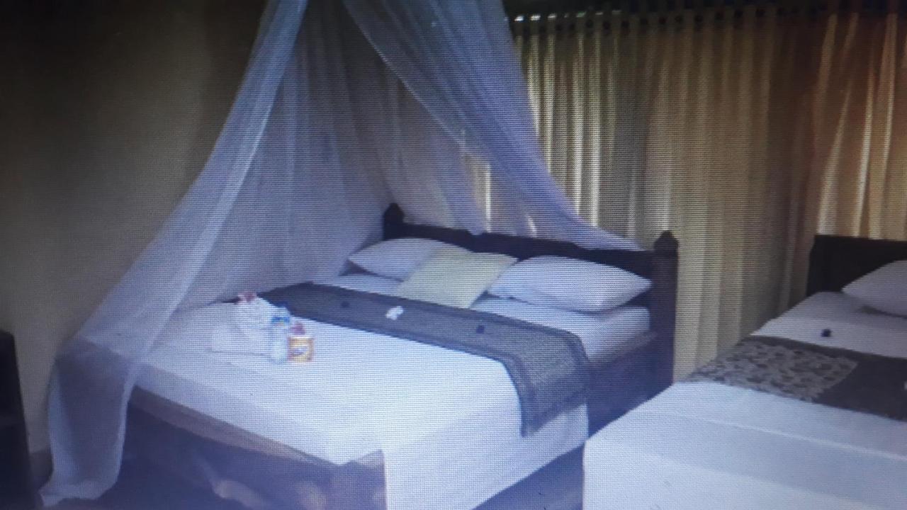 Fullesguesthouse Gili Trawangan Exterior foto