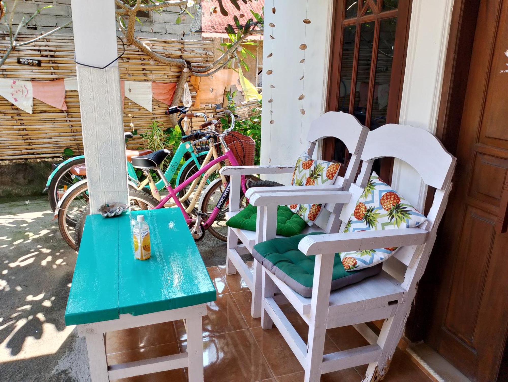 Fullesguesthouse Gili Trawangan Exterior foto